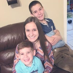 Meet your Posher, Briana